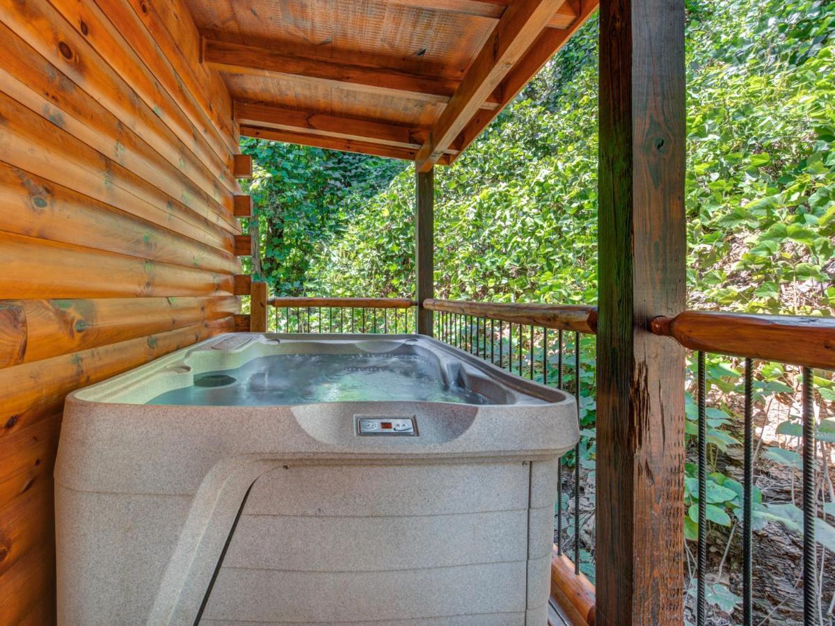 Woodland Escape Villa Pigeon Forge Ngoại thất bức ảnh