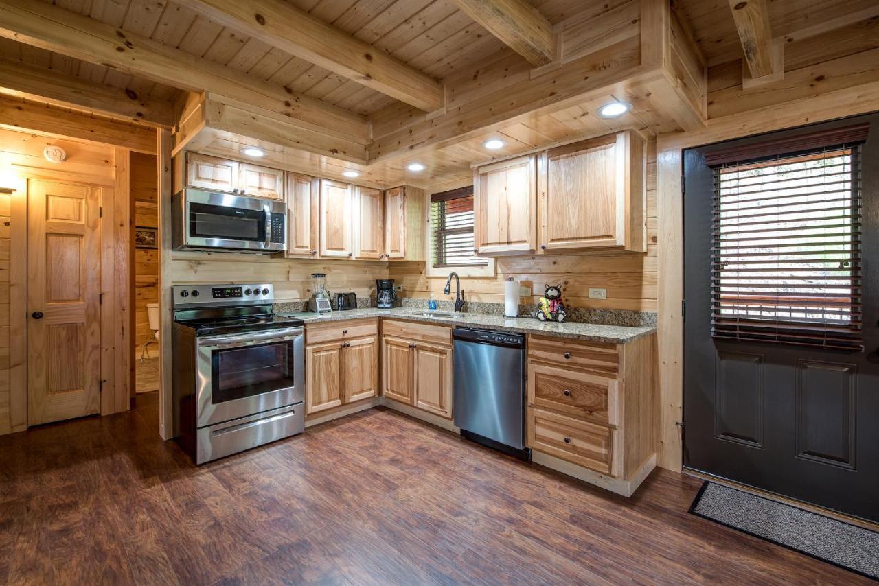Woodland Escape Villa Pigeon Forge Ngoại thất bức ảnh